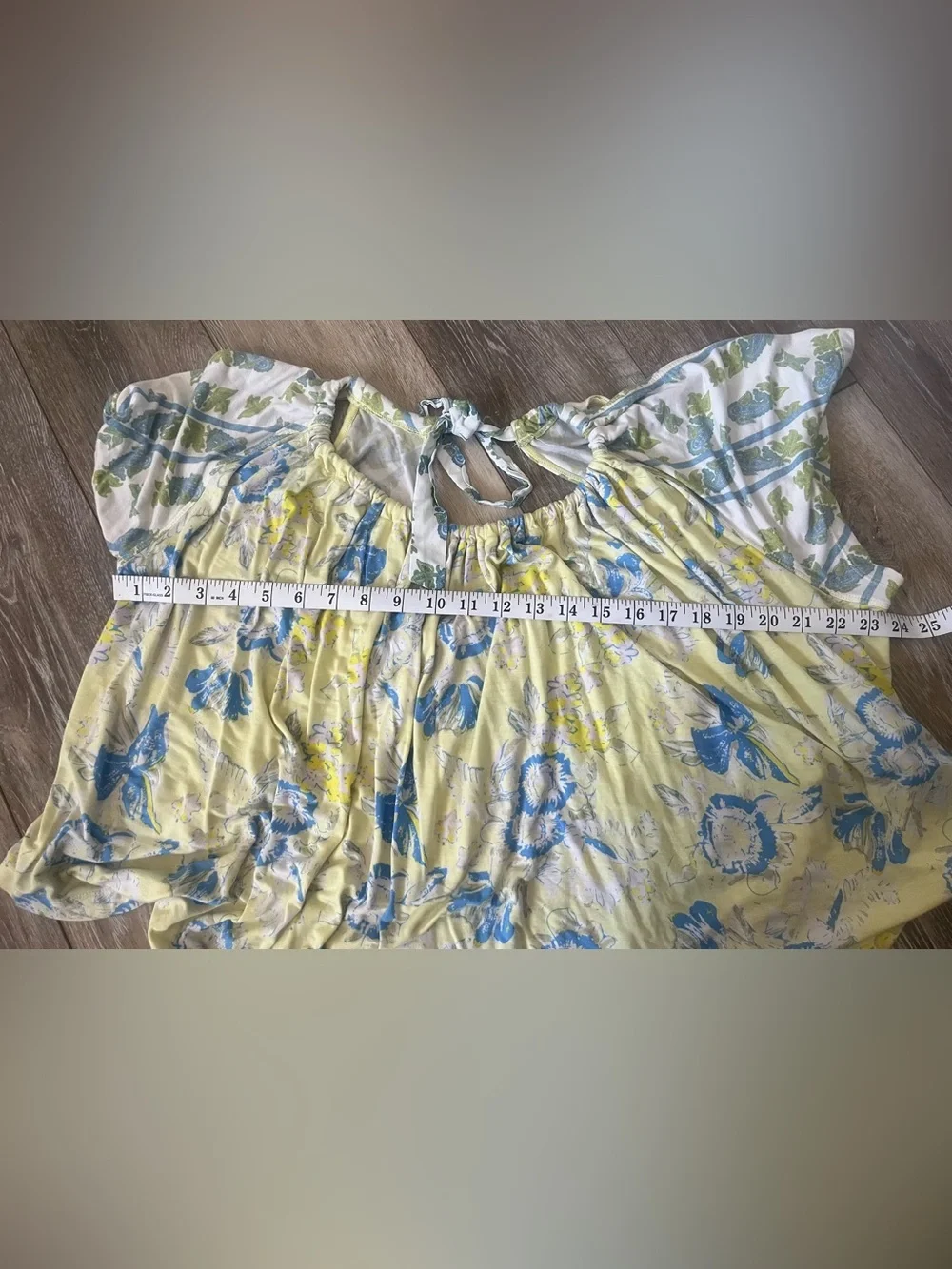 Free People Baja Babe Lemon Gelato Cold Shoulder Top  Size medium